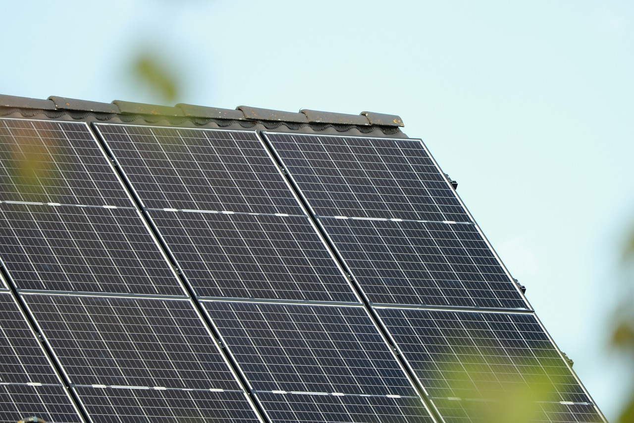 Create Energy-Efficient Solutions by Upcycling Solar Panels